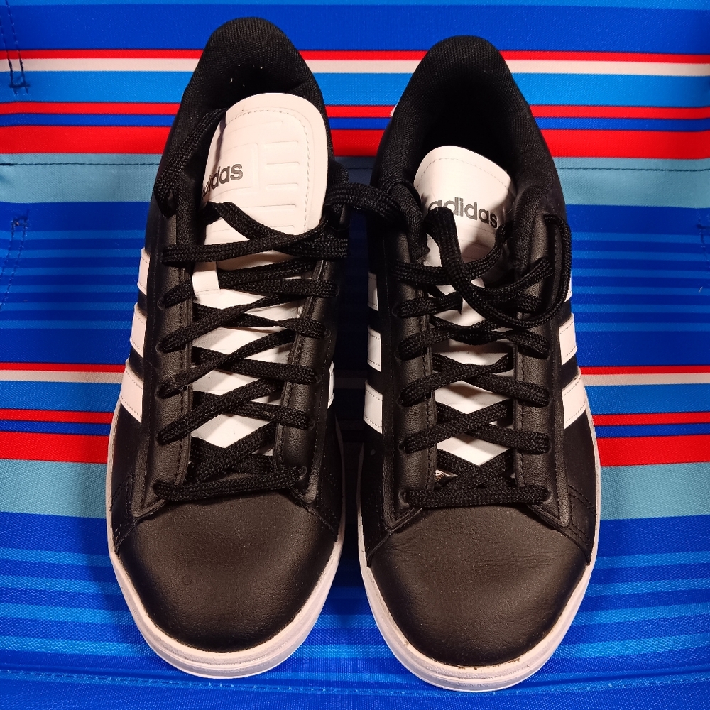 Adidas Grand Court Sneakers